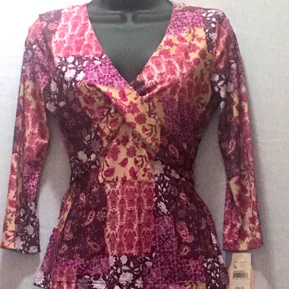 * 3 for $20* Vol. 1 Petite Floral Crossover Top